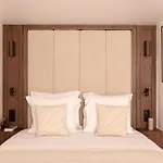 Chic A C Central Apt - 2Bdr 6P - Faubourg S Denis