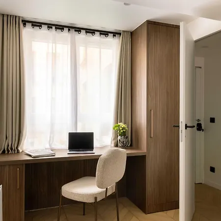 Chic A C - 2bdr 6p - Faubourg S Denis Appartamento