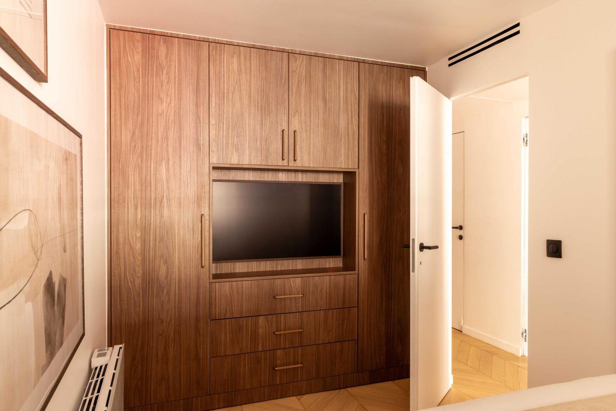 Chic A C - 2bdr 6p - Faubourg S Denis Appartamento *